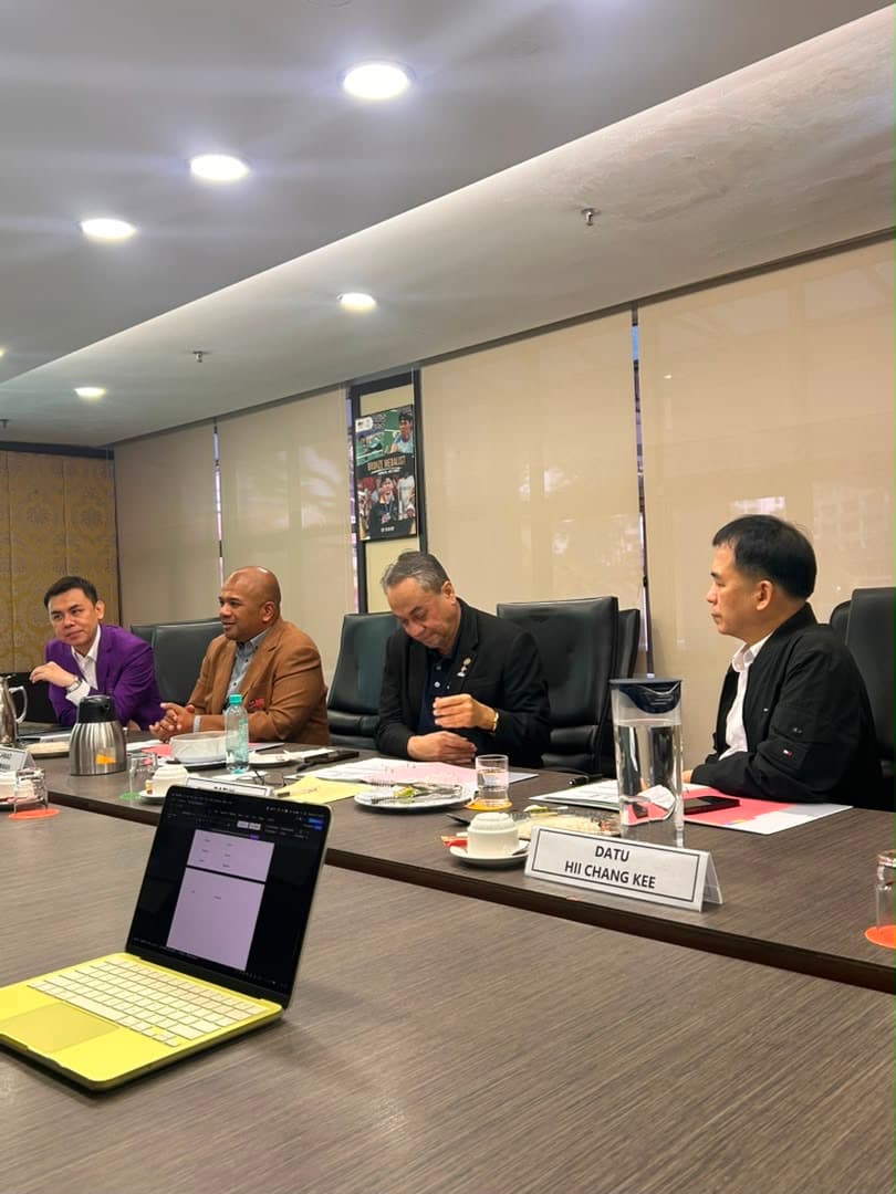 Datu Hii Chang Kee, Deputy State Secretary of Sarawak (Operations), at the event confirmation meeting.