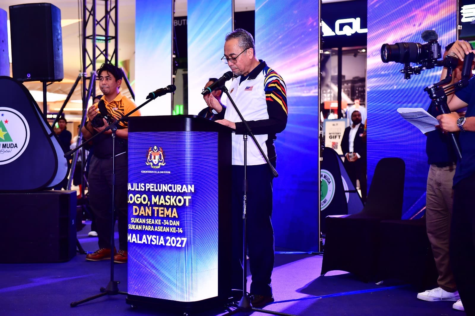 Guests on the podium at the Malaysia 2027 identity launch, IOI City Mall Putrajaya.