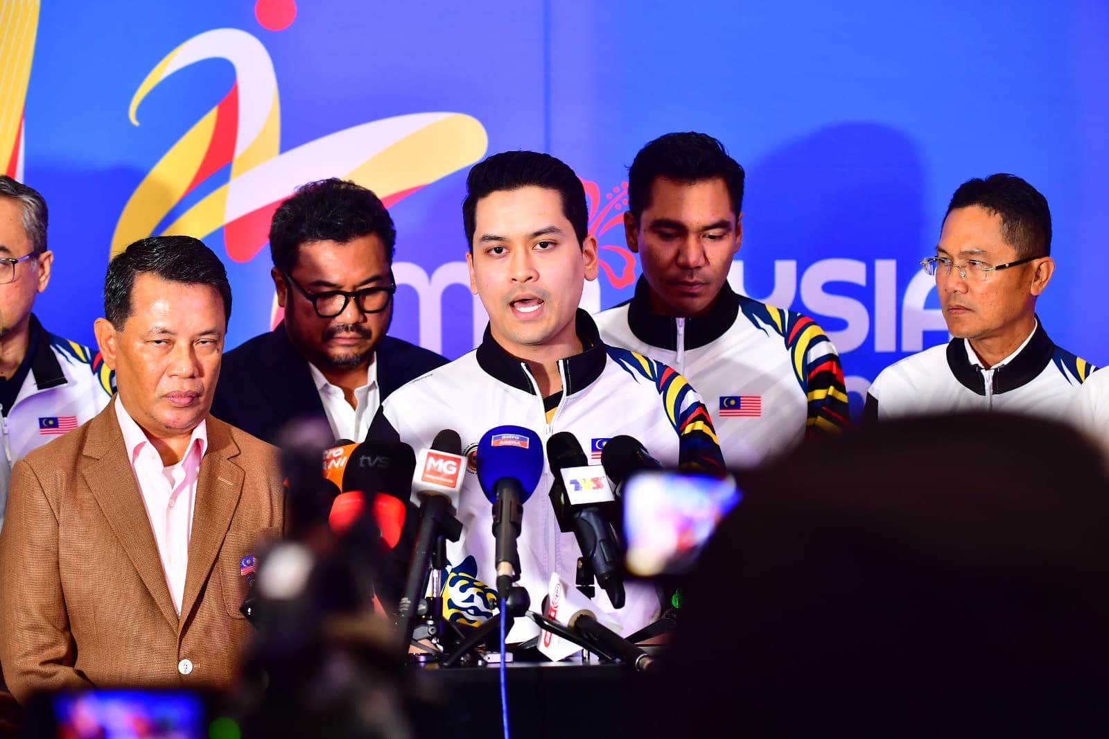 Dr Mohamed Taufiq Johari speaking to the press after the launch.
